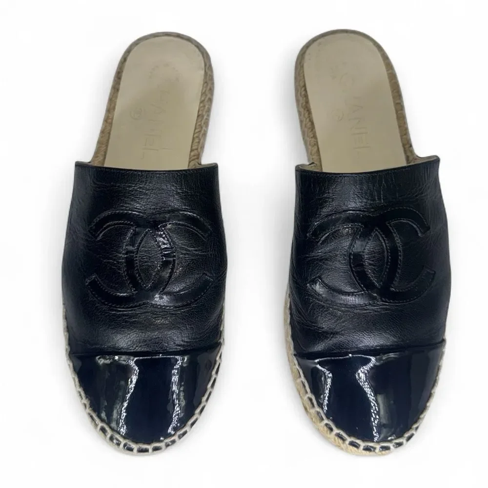CHANEL Black Espadrille CC Logo Leather Slip-On Shoes IT36